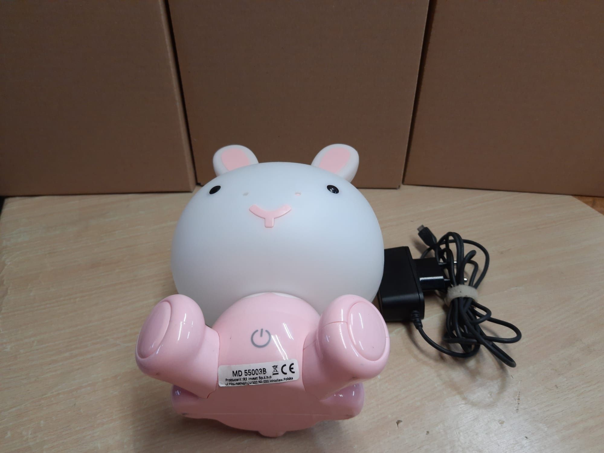 Lampka LED królik