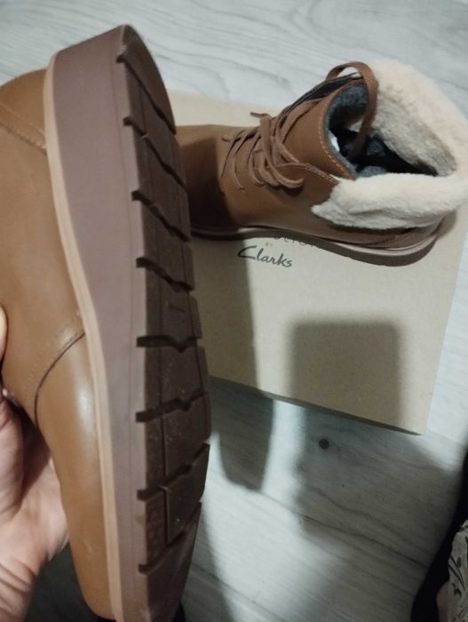 Зимові черевики,