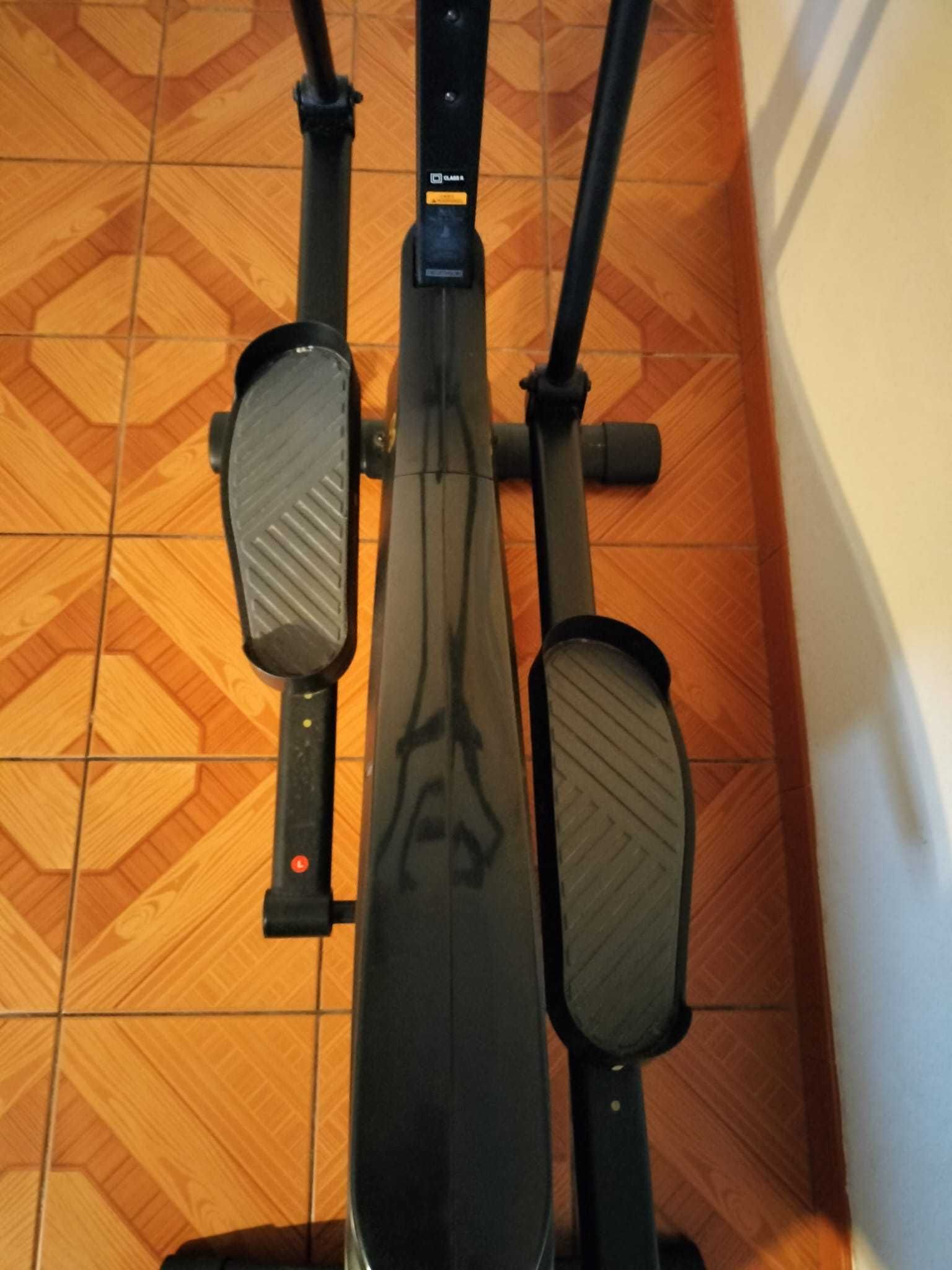 Bicicleta Elíptica Autoalimentada