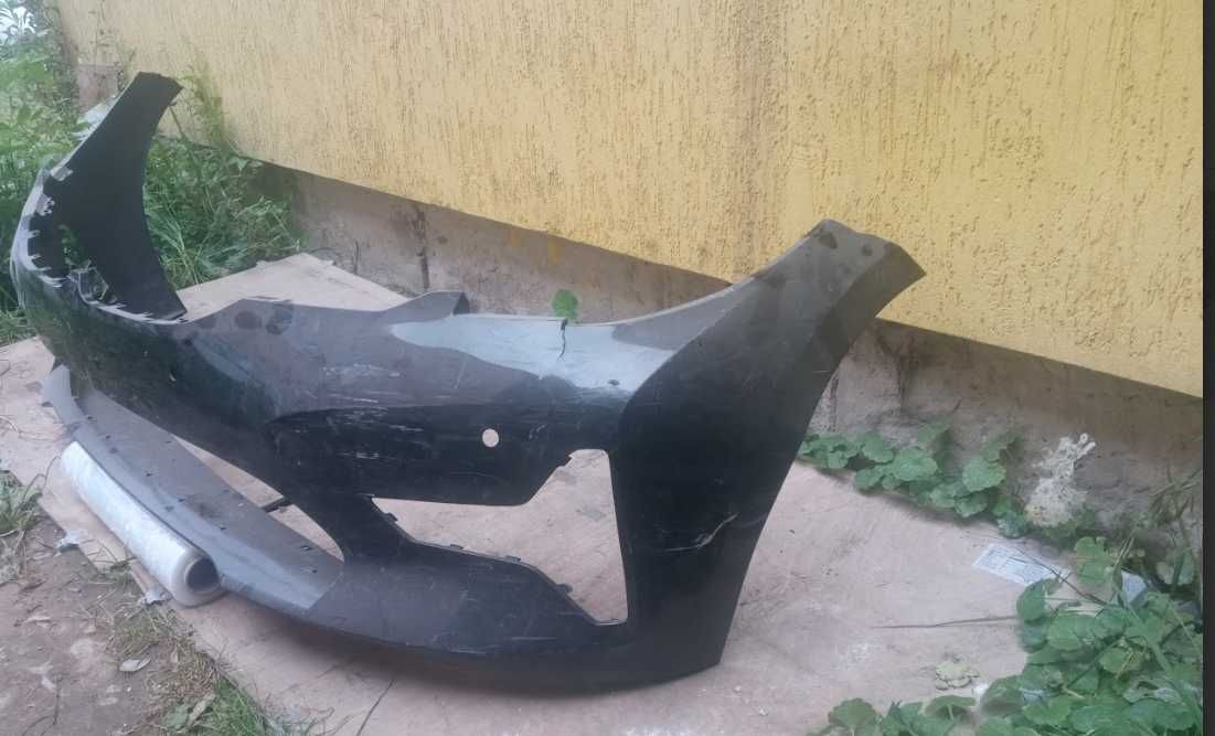 Бампер передній ,BMW 3 G20 (19-22) ,решітка ,решотка