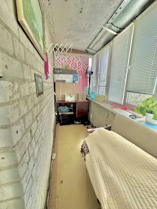 Продаж затишної 2 кімнатної квартири на Митниці