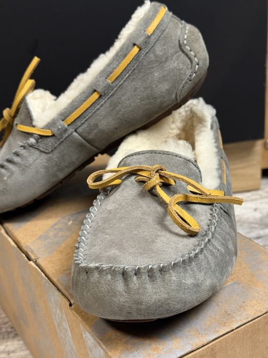 UGG мокасины с мехом, оригинал, размер 37 (US 4.5)