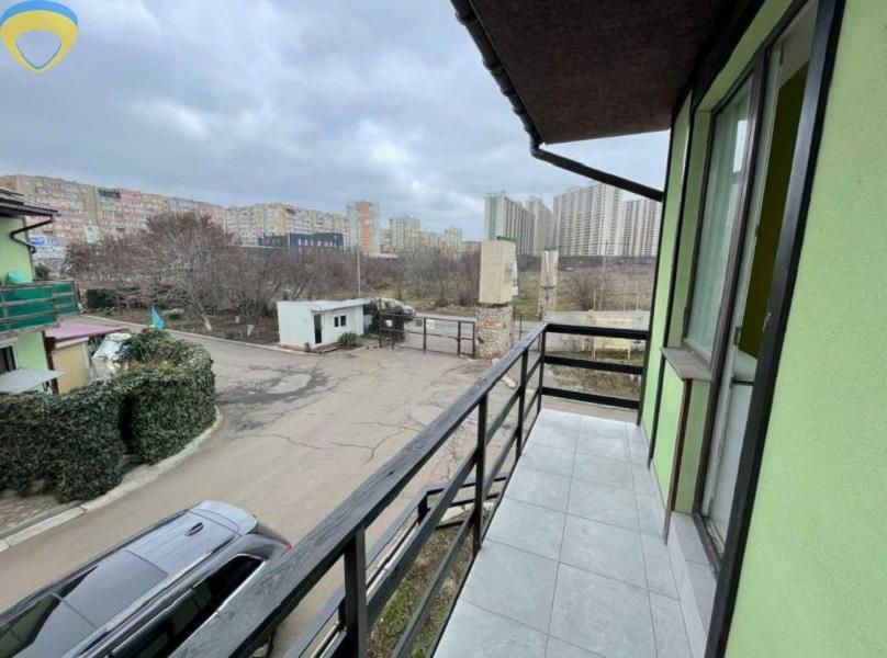 Продам таунхаус на Заболотного (203-973)