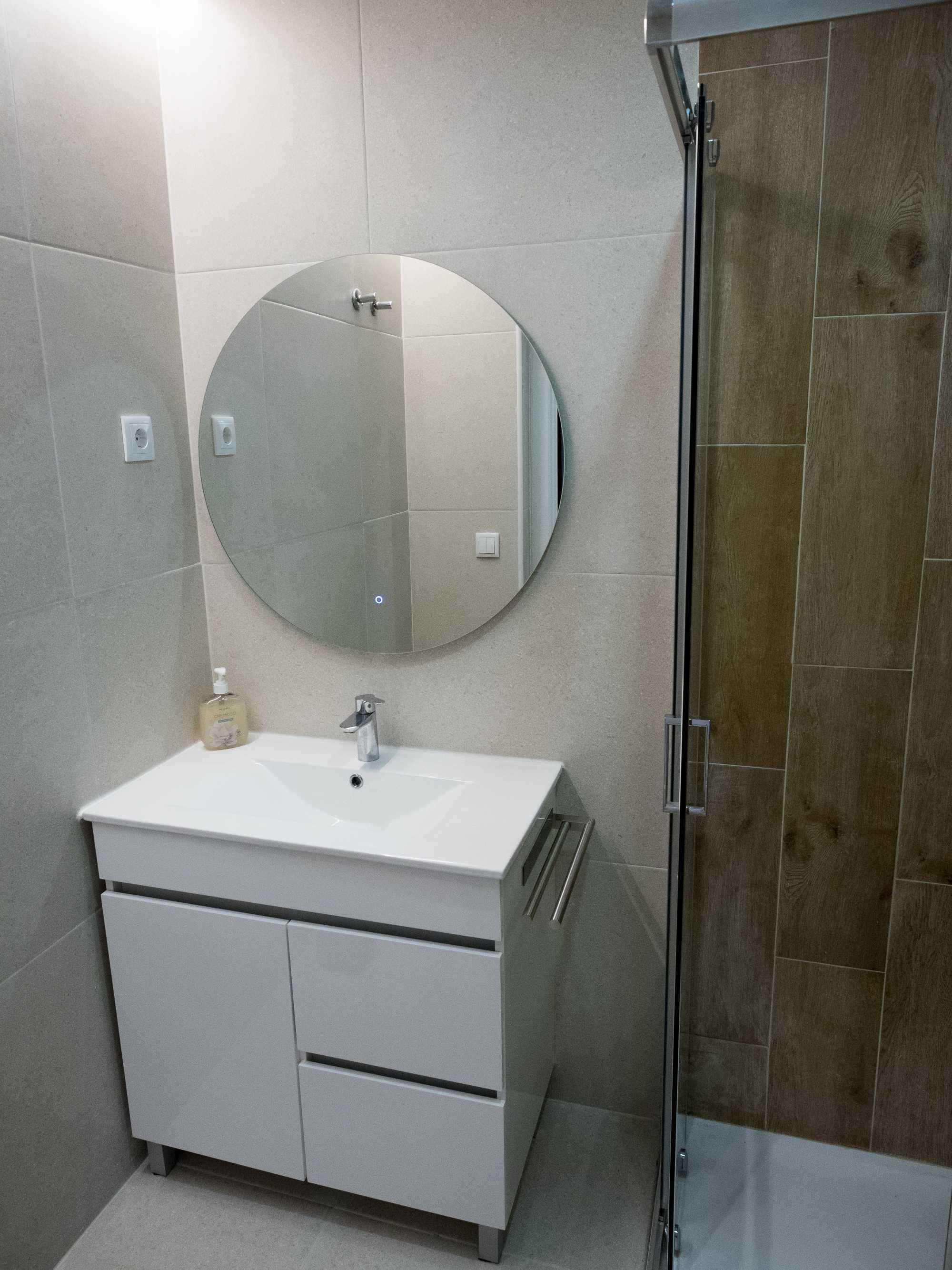 Quarto para estudante feminina – 11 m² com A/C! – Moscavide