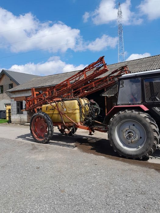 Opryskiwacz ciągany  RAU