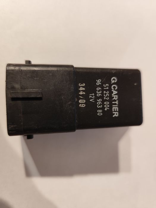 Moduł przekaźnik świec żarowych 98.8.24   Renault Peugeot Citroen