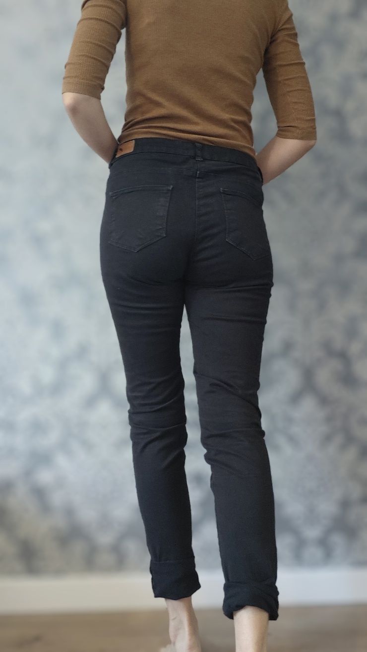 Spodnie jeansowe czarne