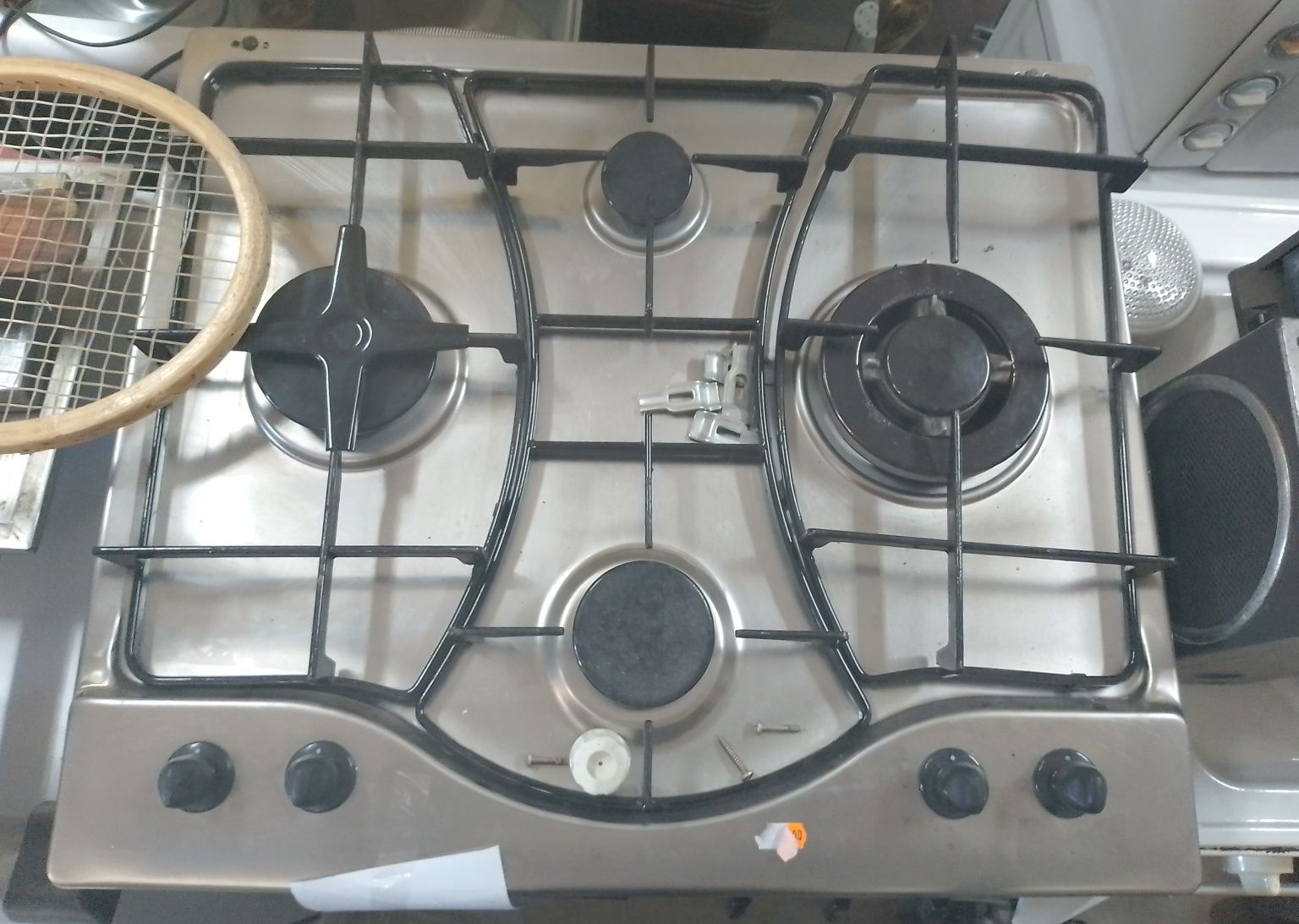Placa a gás com quatro discos