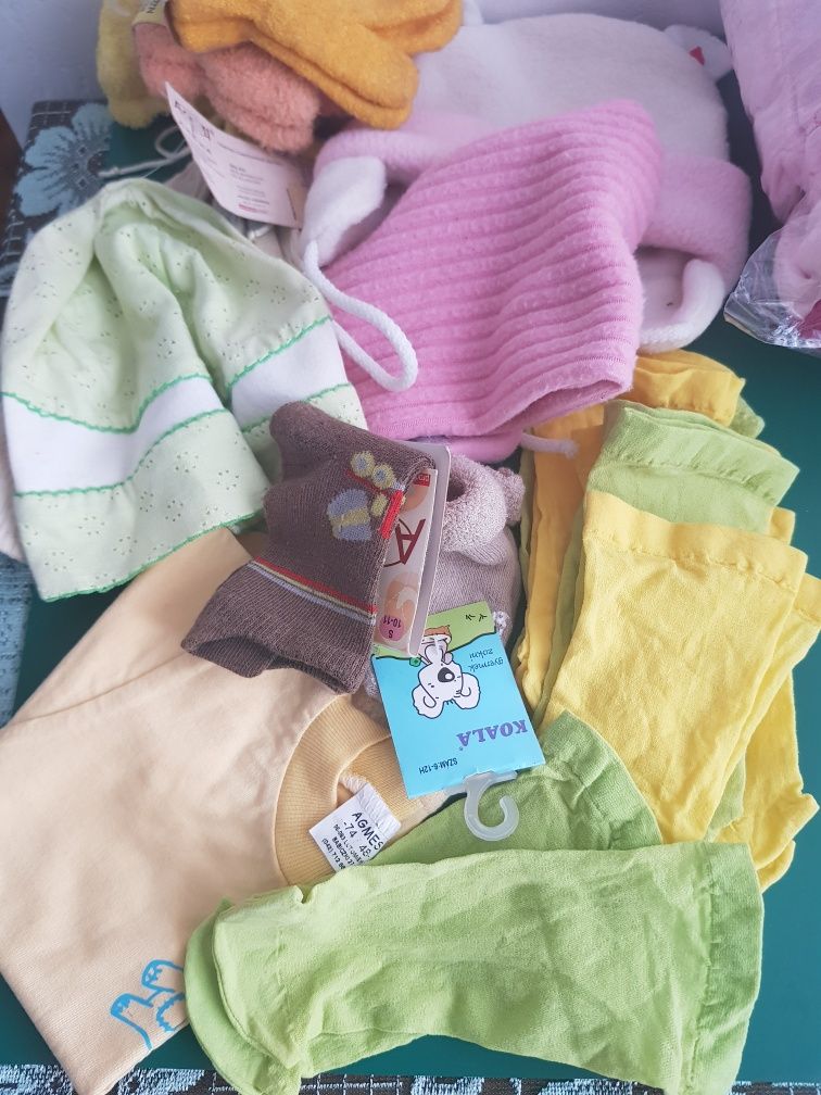 Odzież niemowlęca + gratis