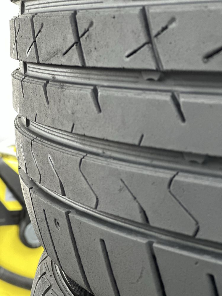 Шини 245/45 R18 з мінімальним пробігом