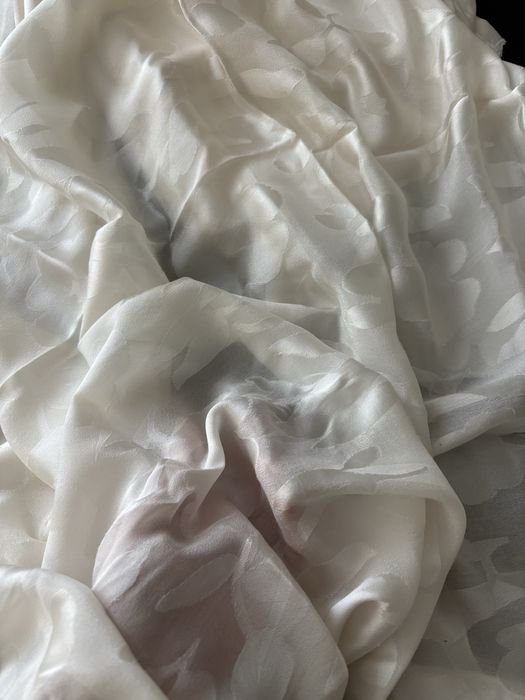 Відріз тканини 100% натуральний шовк шифон деворе молочного кольору