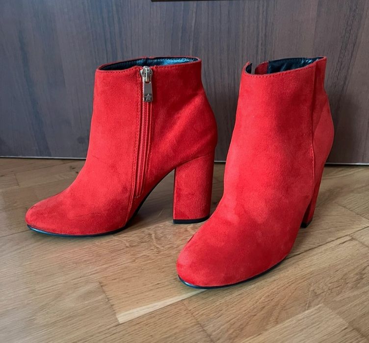 Botki zamszowe  r.36 lekkie