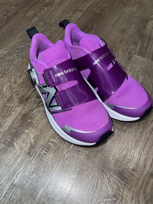 New Balance 33, устілка 21, на ніжку 19,5см