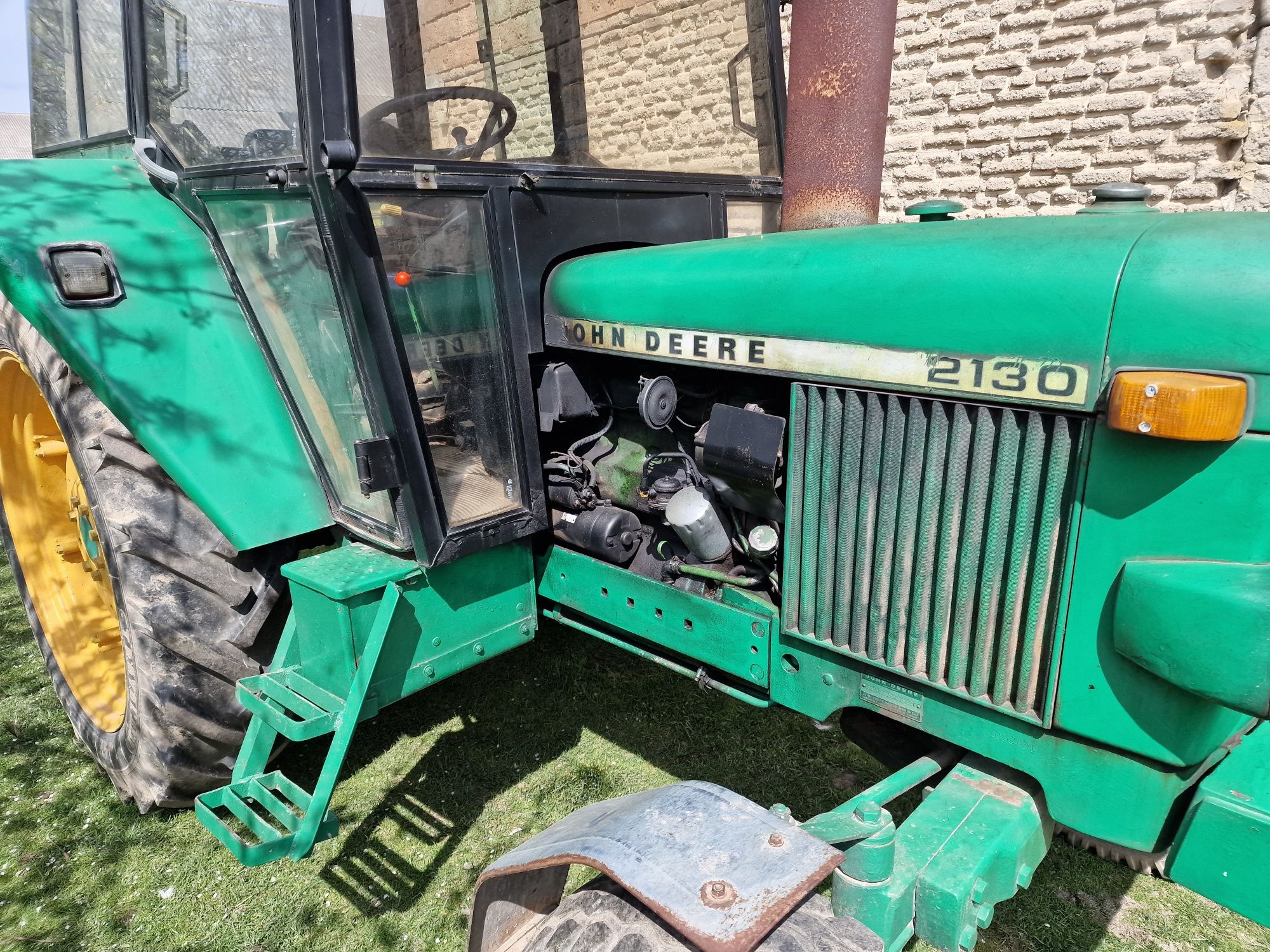 John Deere 2130 zarejestrowany