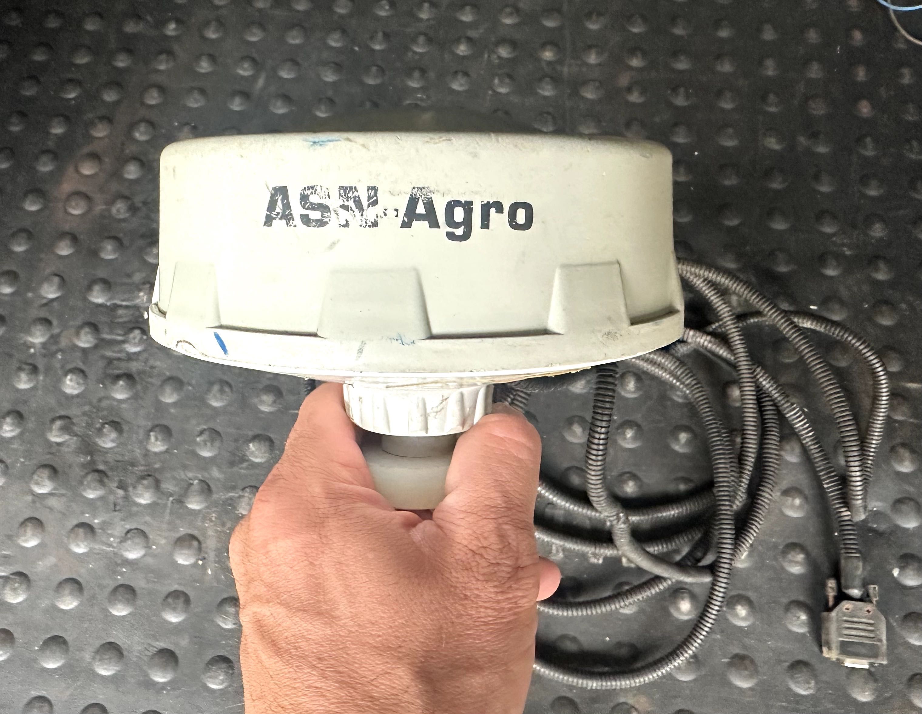 Агронавігатор, курсовказівник, GPS на трактор