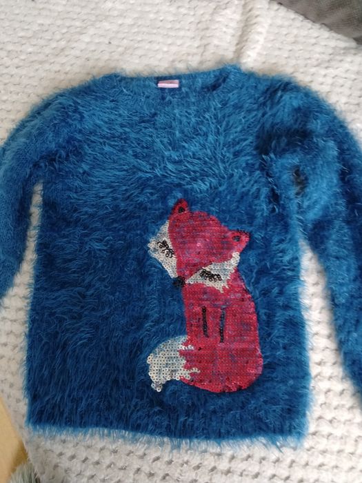 Karton ubrań dla dziewczynki