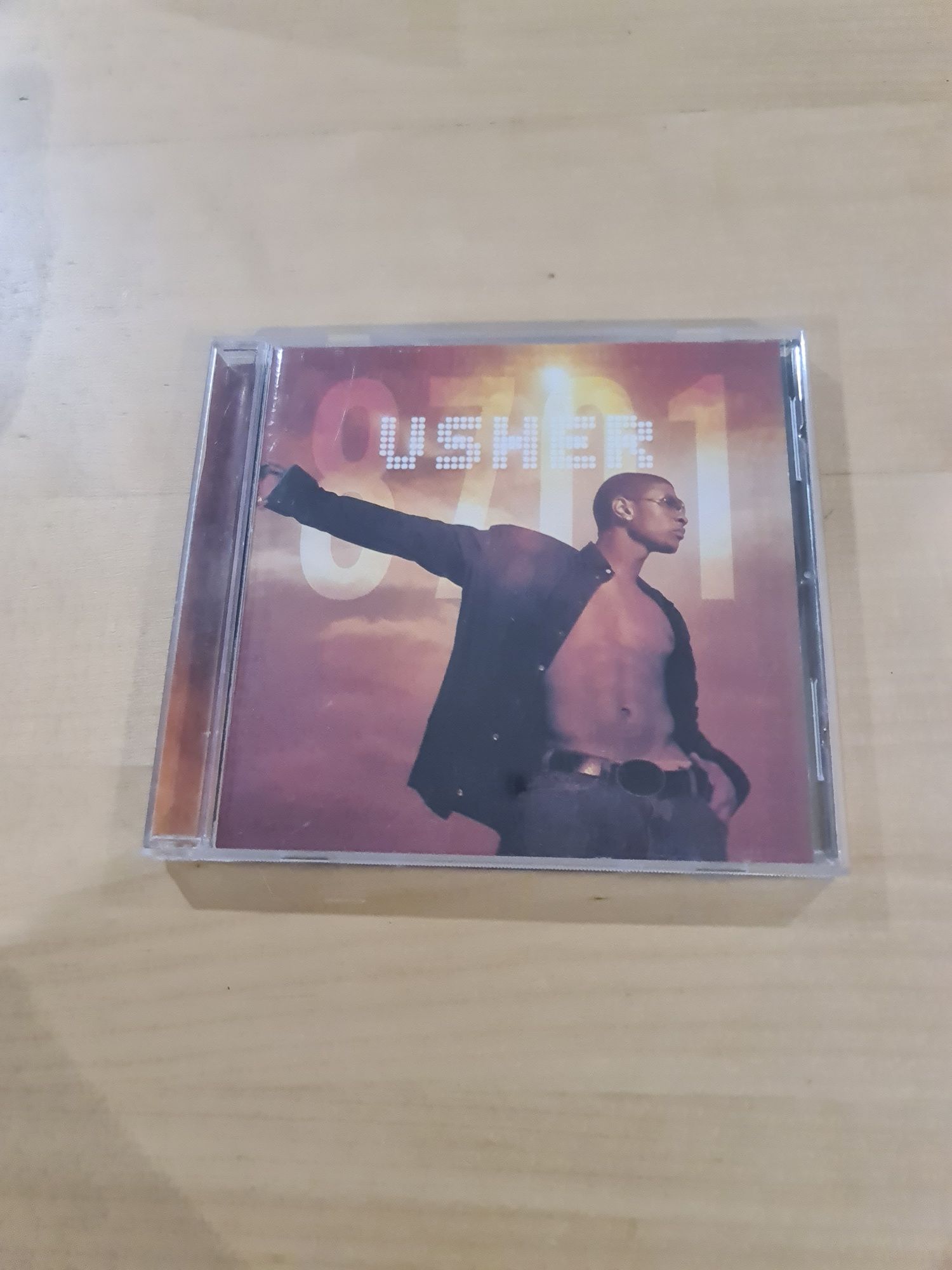 Płyta CD Usher - 8701