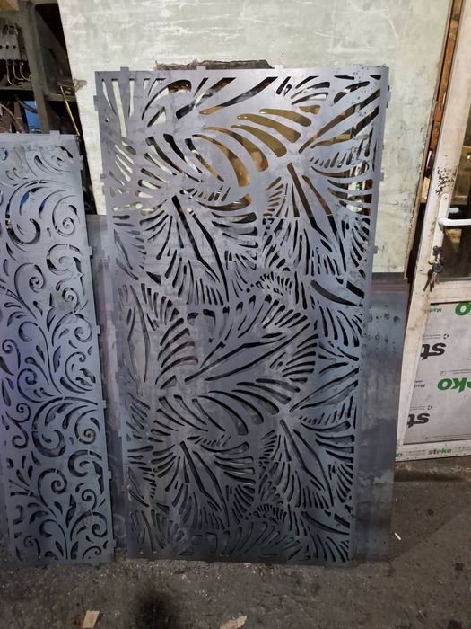 Лазерна різка металу Металеві вставки Паркан ранчо Ворота жалюзі Ковка