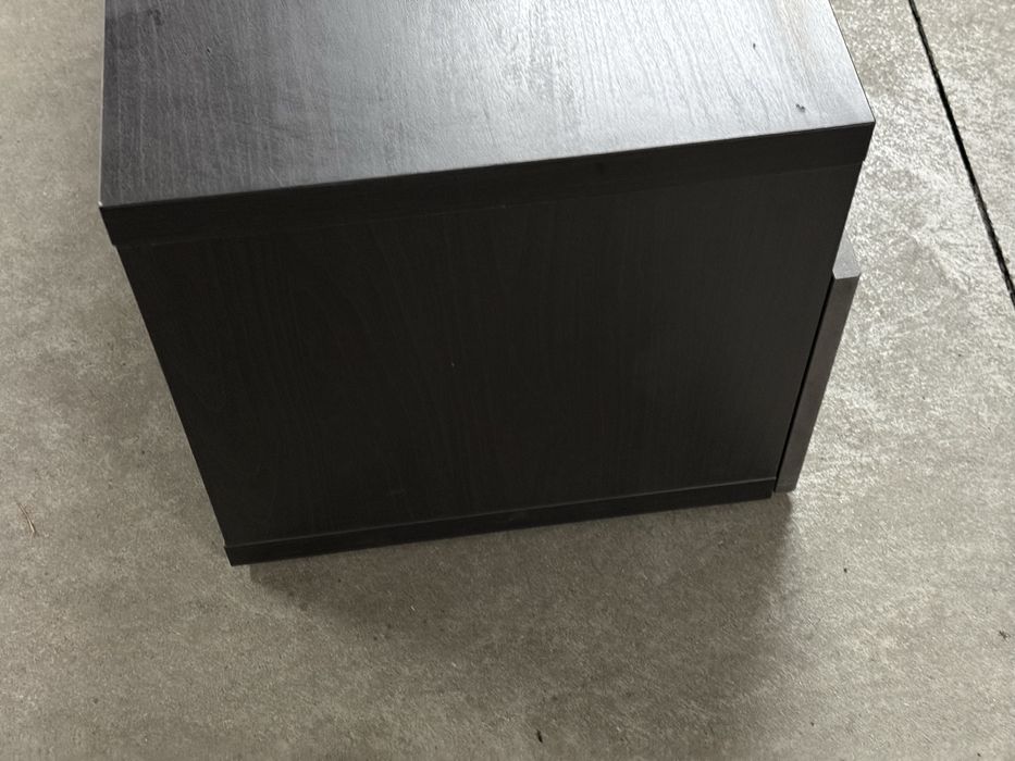 Movel Tv BESTA preto e cinza