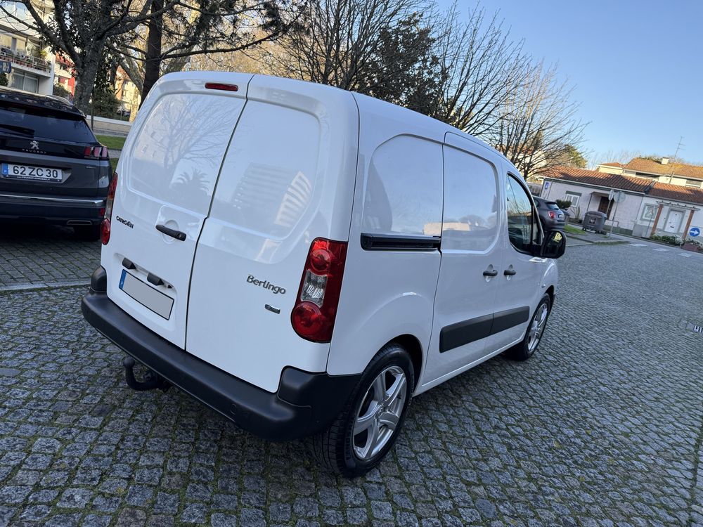 Citroen Berlingo - Caixa Automatica c/ GPS / CAM - 2011 - 1.6 HDi