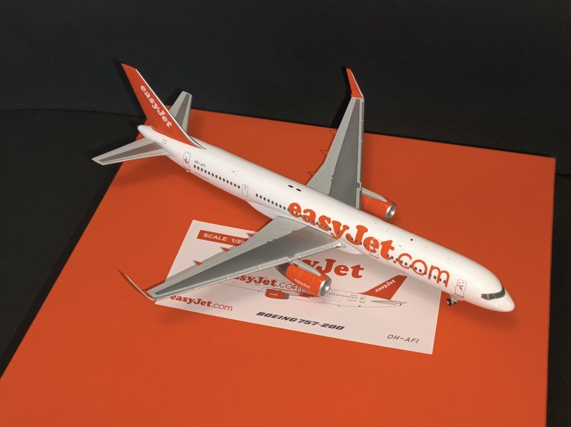 Boeing 757 easyJet JcWings 1/200