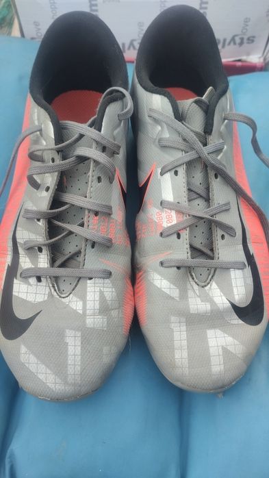 Дитячі бутси 36 розмір