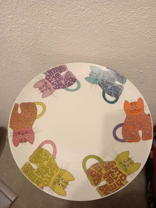 Conjunto de dois pratos