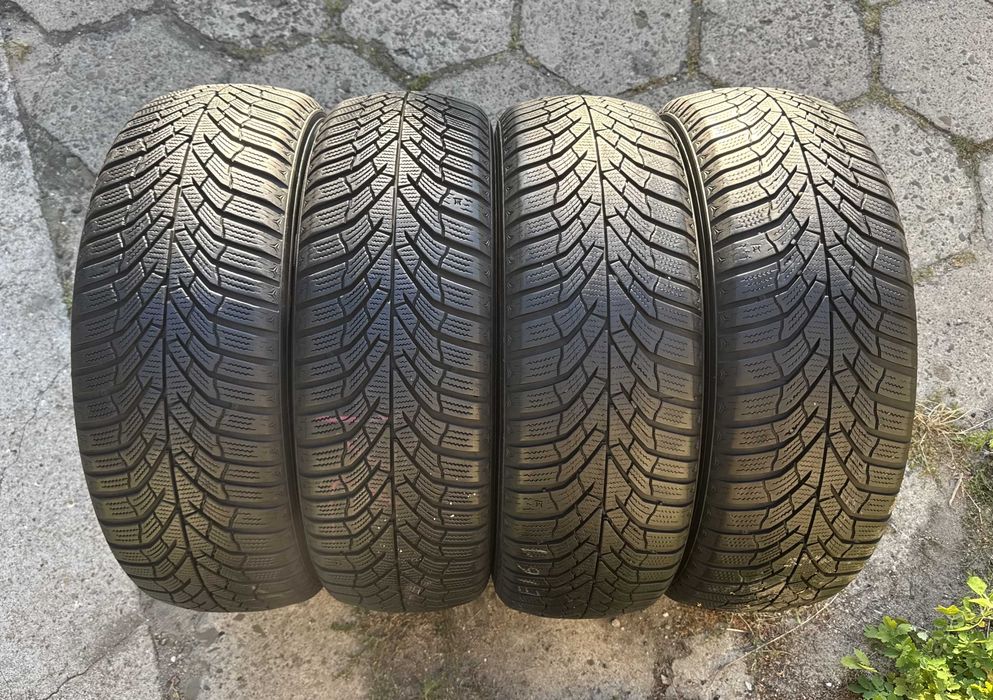 Opony zimowe 205 60 R!6 Kumho - Stan Idealny.