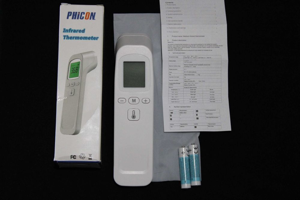 Cyfrowy Termometr medyczny bezdotykowy + dwie baterie AAA