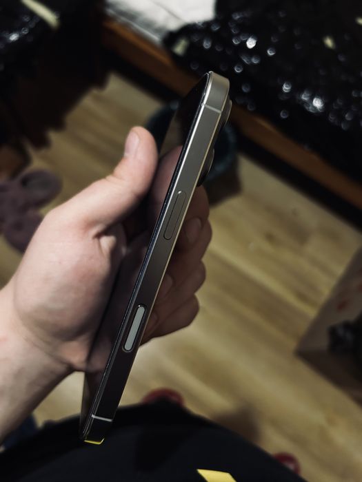 iPhone 16 Pro 512GB Natural Titanium – jak nowy!