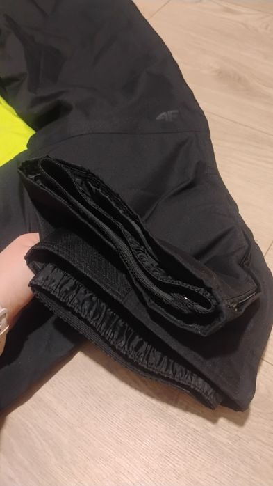 Kombinezon narciarski 4F r.158 NeoDry 10 000