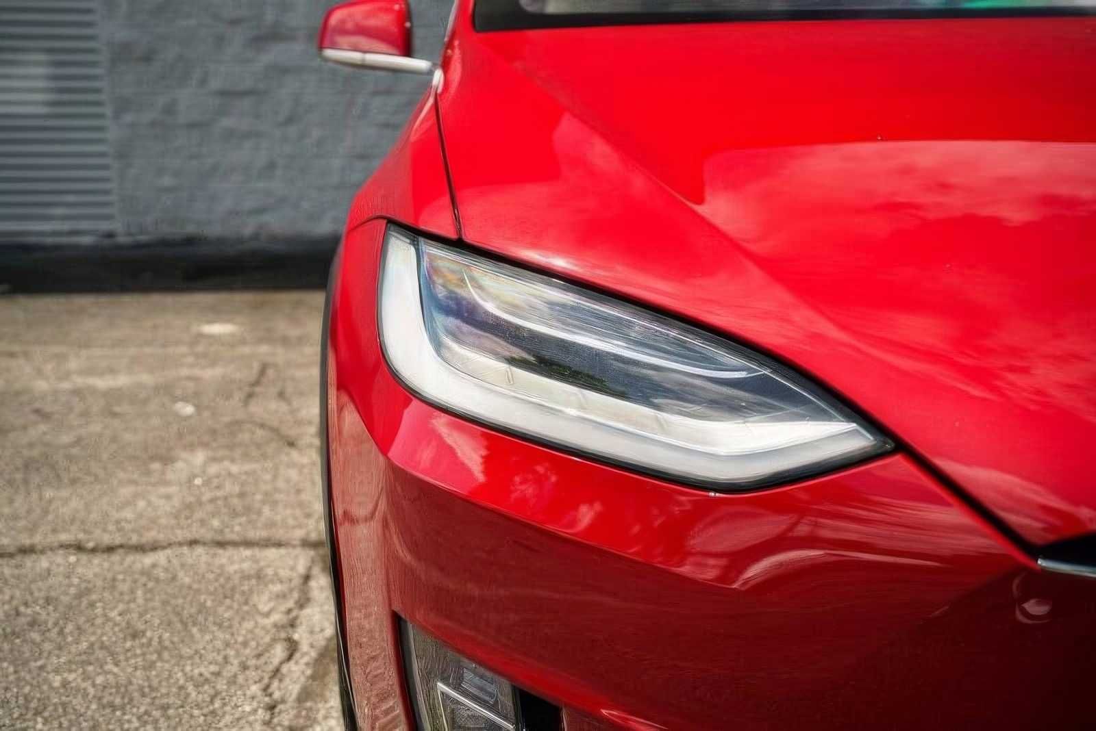 2018 Tesla Model X