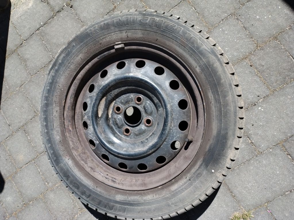 Koło zapasowe toyota corolla e12.  15   4x100