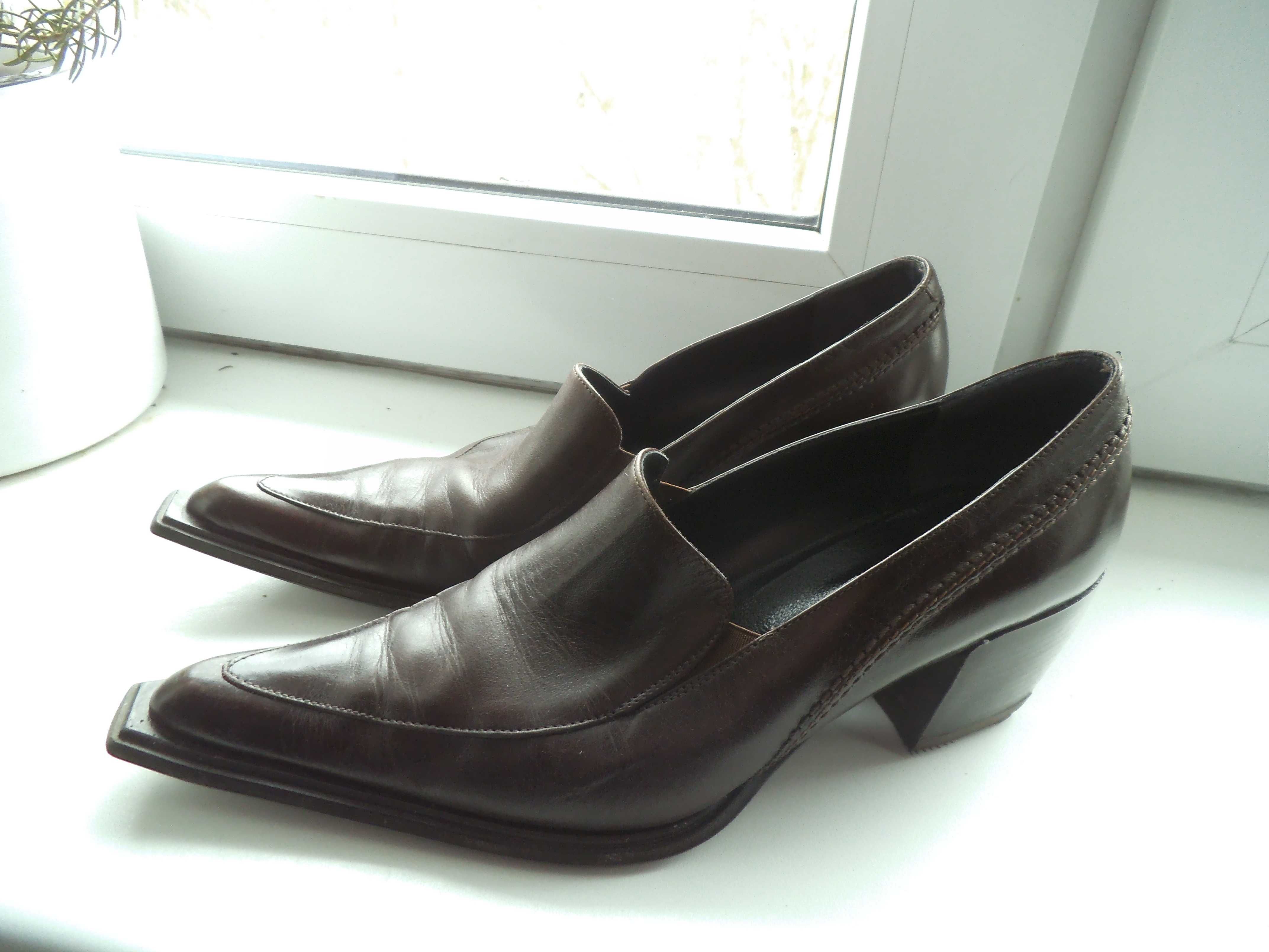 Buty skórzane damskie Kazar