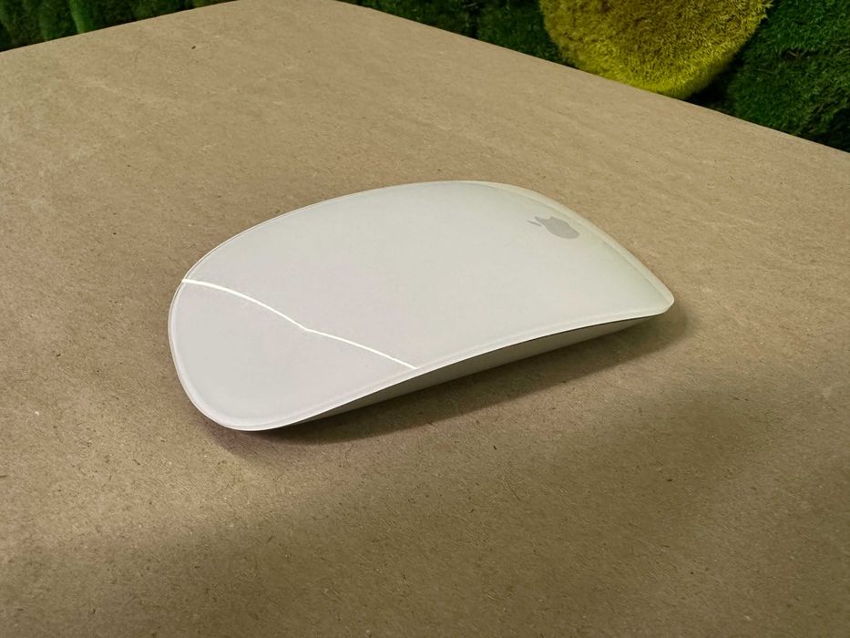 Оригінальна бездротова мишка Apple Magic Mouse 2 A1657 Lightning біла