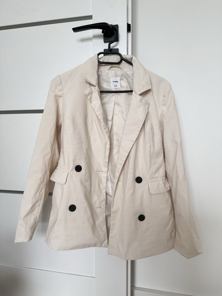 Jasna marynarka oversize sinsay xs
