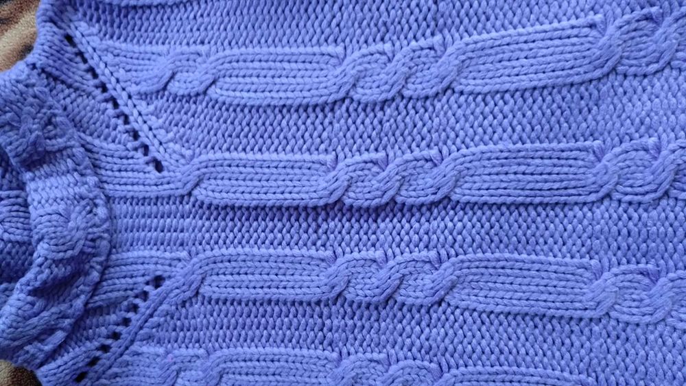 Кофта в'язана тепла