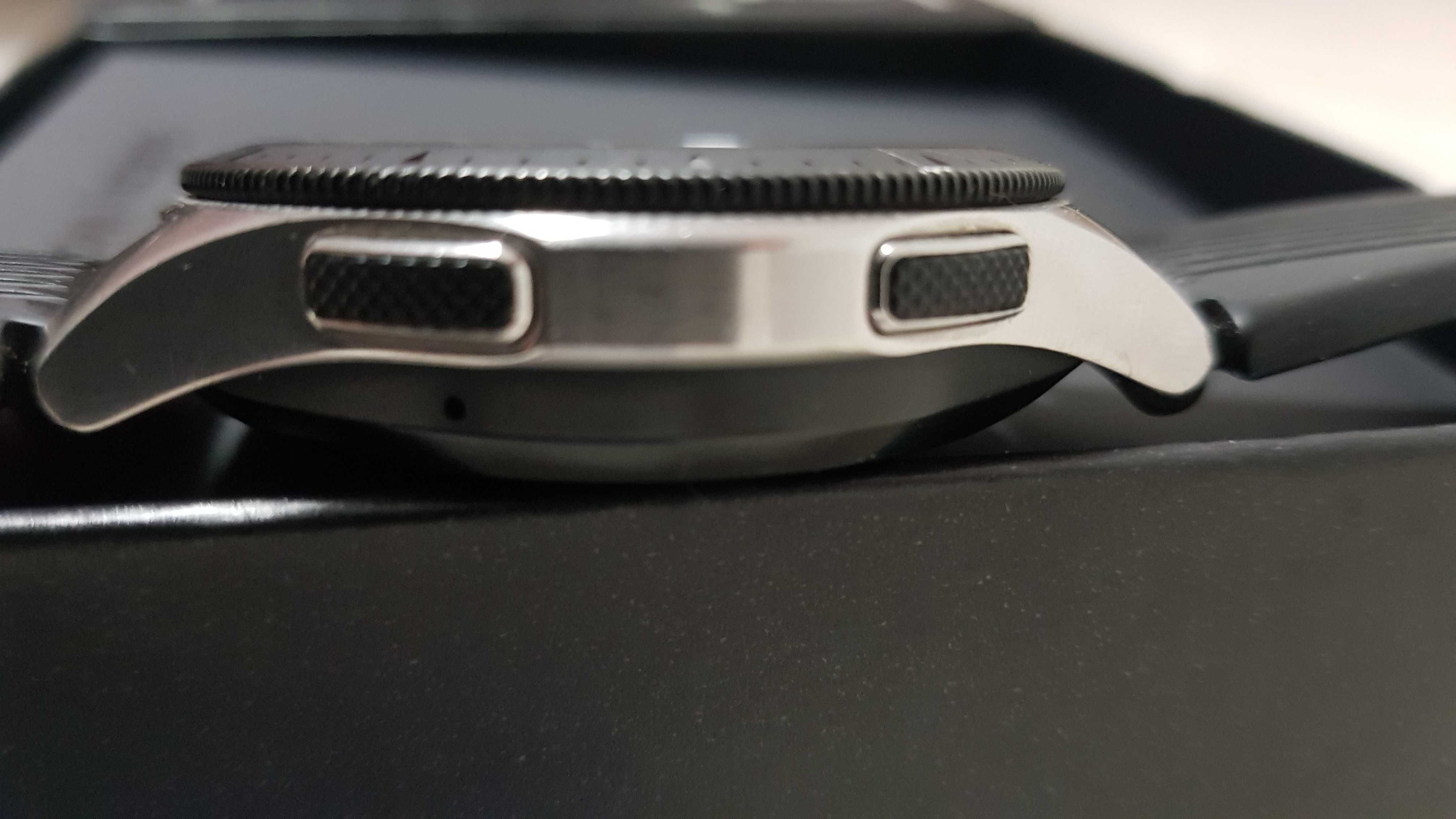 Смарт часы Samsung Watch 46мм. Полный комплект
