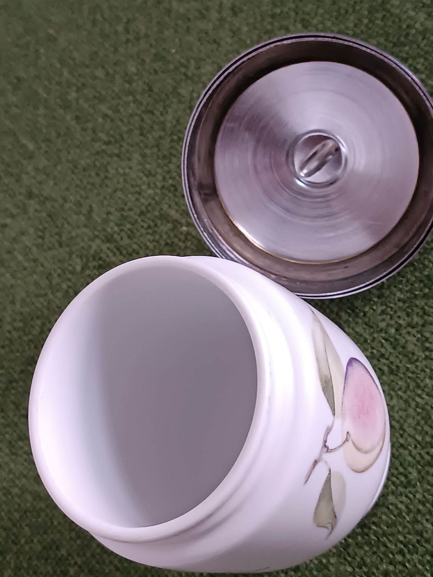 Pojemnik na jajko Royal worcester