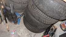 Felgi stalowe 4x100 z oponami zimowymi 185/65 R15 92H Toyo Observe