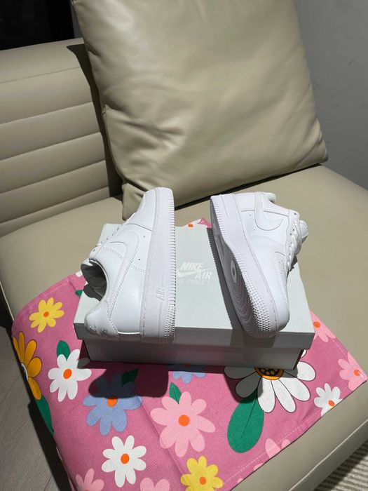 Buty Trampk Nike Air Force 1 Low '07 White R. 36