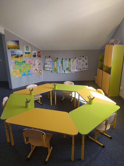 Стінка дитяча/столи/крісла