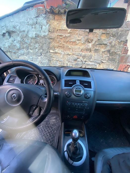 Megane 2 para família