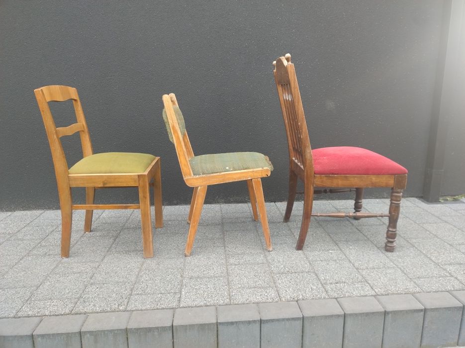 Zestaw starych krzeseł PRL stylizowane  lata 50, 60, 70, 80