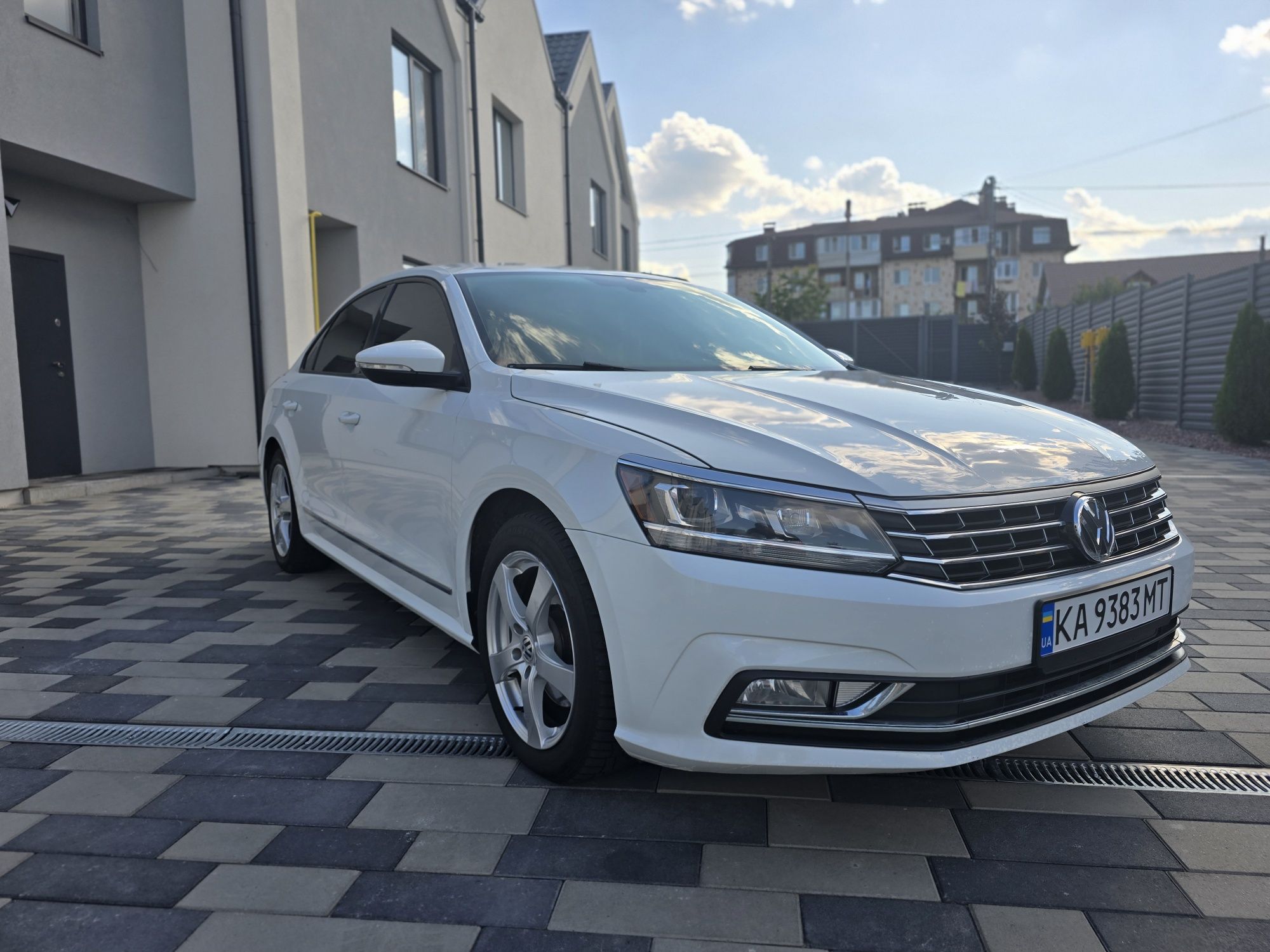 Volkswagen Passat B8 2.0 2018 рік
