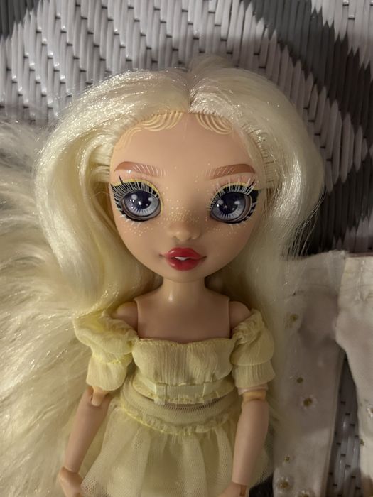 Делайла рейнбоу хай