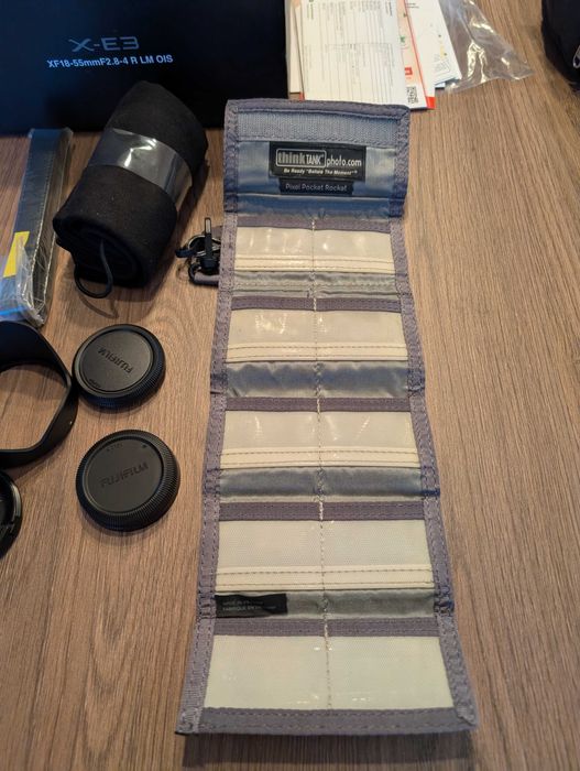 Fujifilm X-E3 + XF 18-55 + akcesoria (futerał, karty, lampa, pasek)