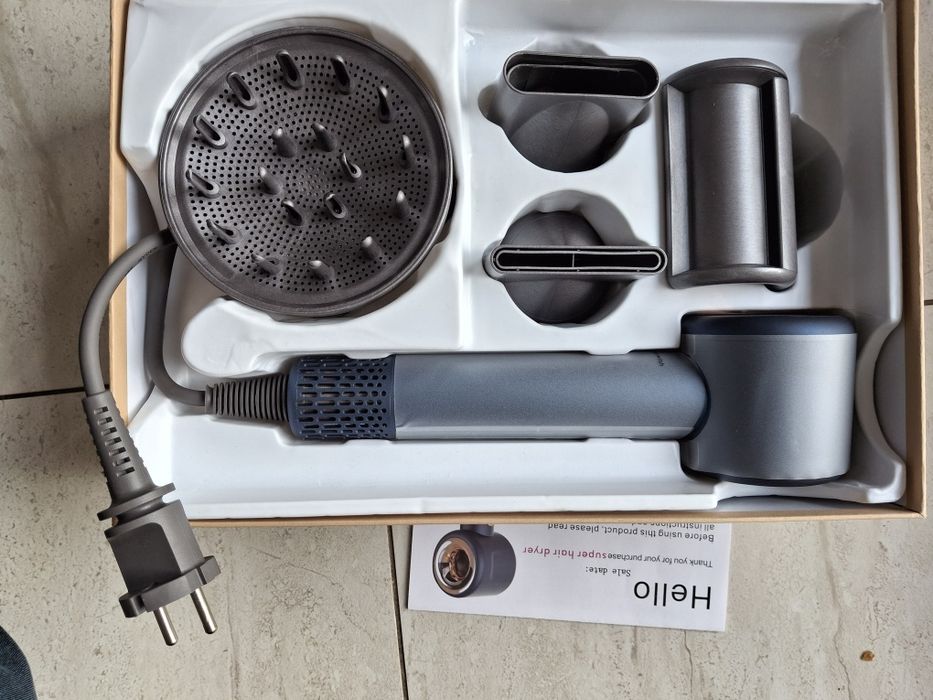 Suszarka do włosów z dyfuzorem wielofunkcyjna