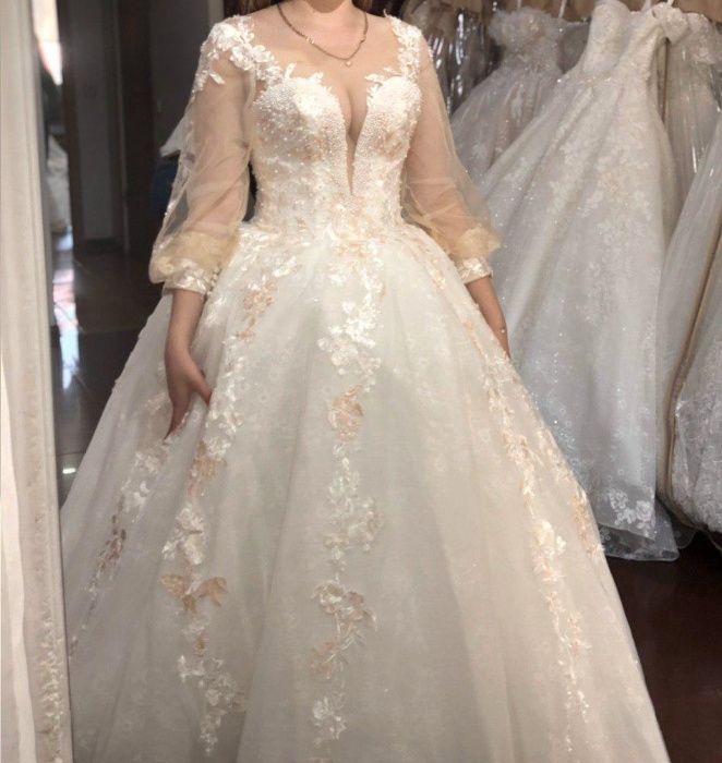 Весільна   Сукня