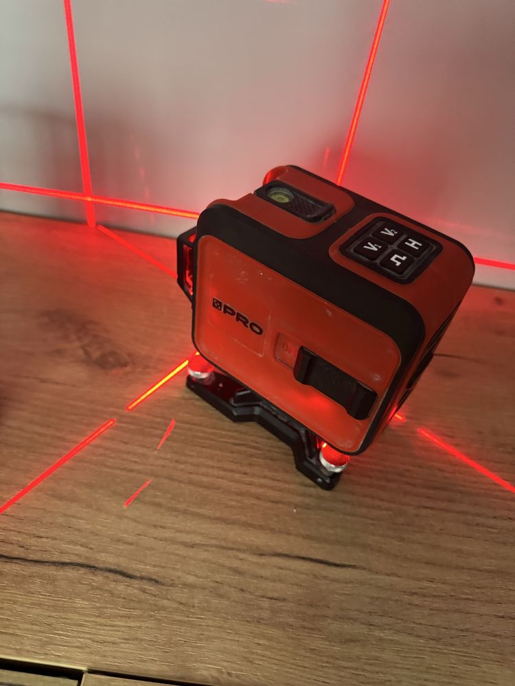 Laser krzyżowy PRO LP-360.3D TILER .